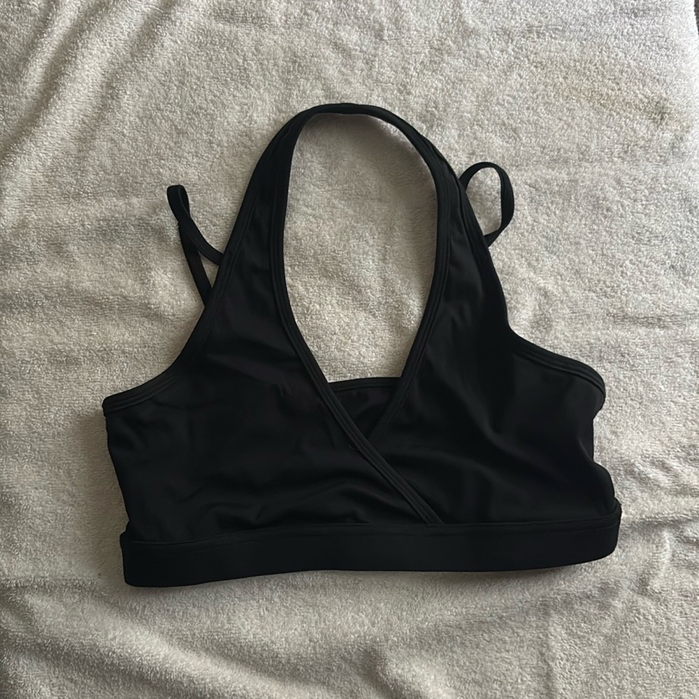 Fitness Fashioness Halter Sports Bra